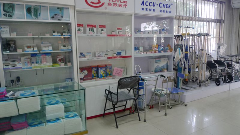 户外轮椅用实心还是充气